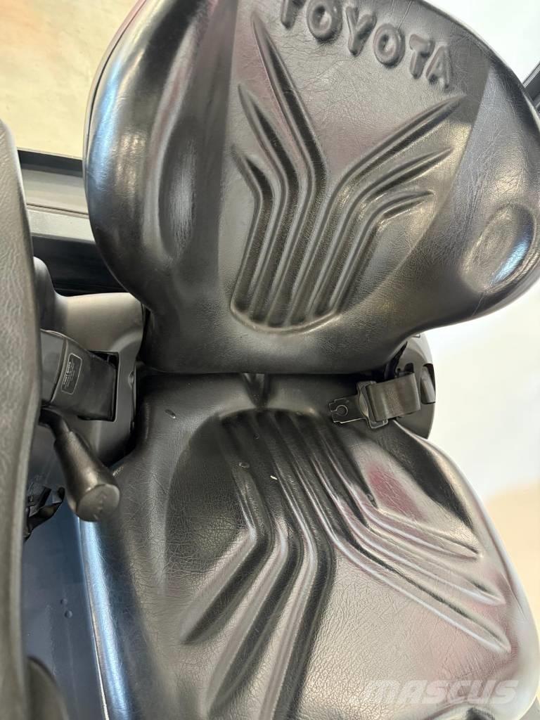 Toyota 10995 - 8FBET15 Ηλεκτρικά περονοφόρα ανυψωτικά κλαρκ