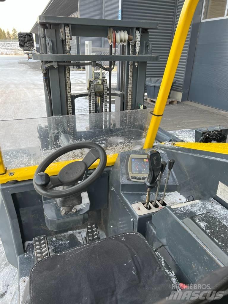 Combilift Combi-RT Πετρελαιοκίνητα Κλαρκ