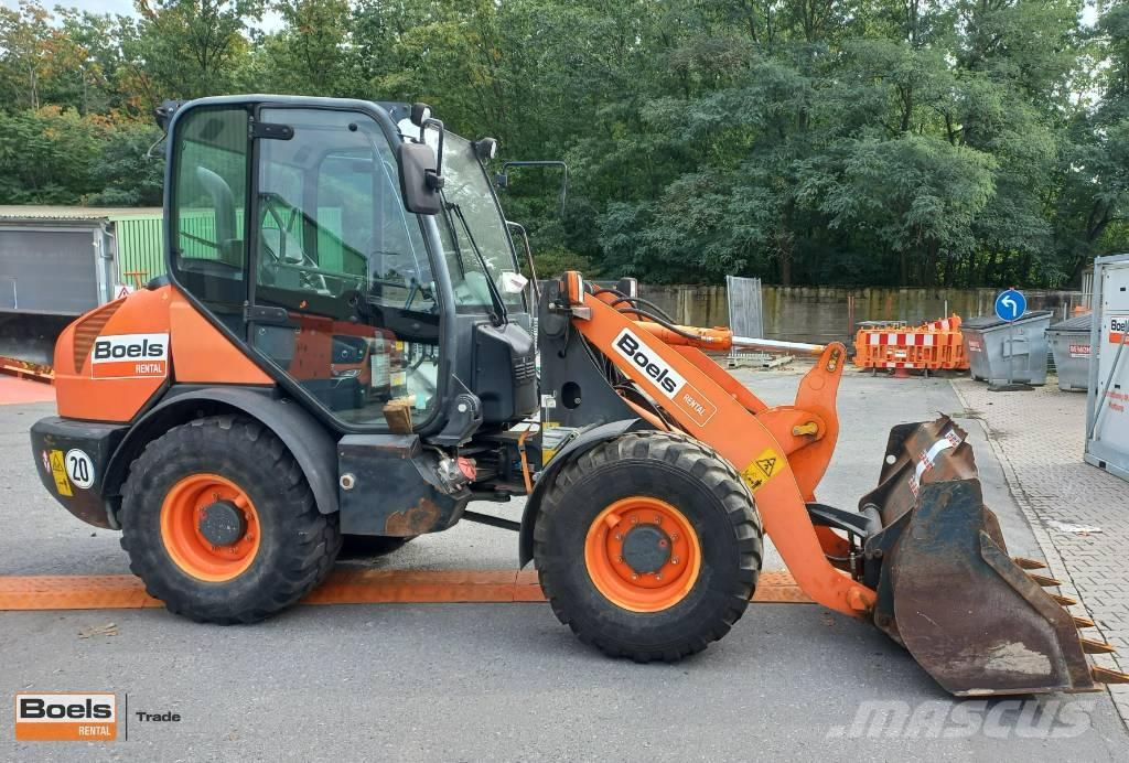 Komatsu WA 70-7 Φορτωτές με λάστιχα (Τροχοφόροι)