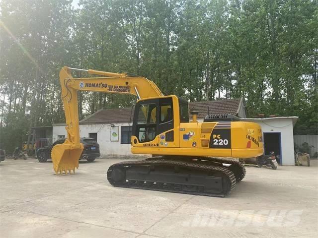 Komatsu PC 220-8MO Εκσκαφείς με ερπύστριες