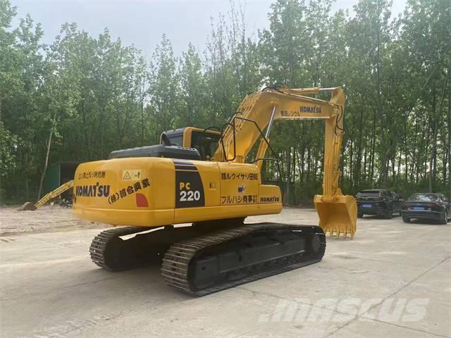 Komatsu PC 220-8MO Εκσκαφείς με ερπύστριες