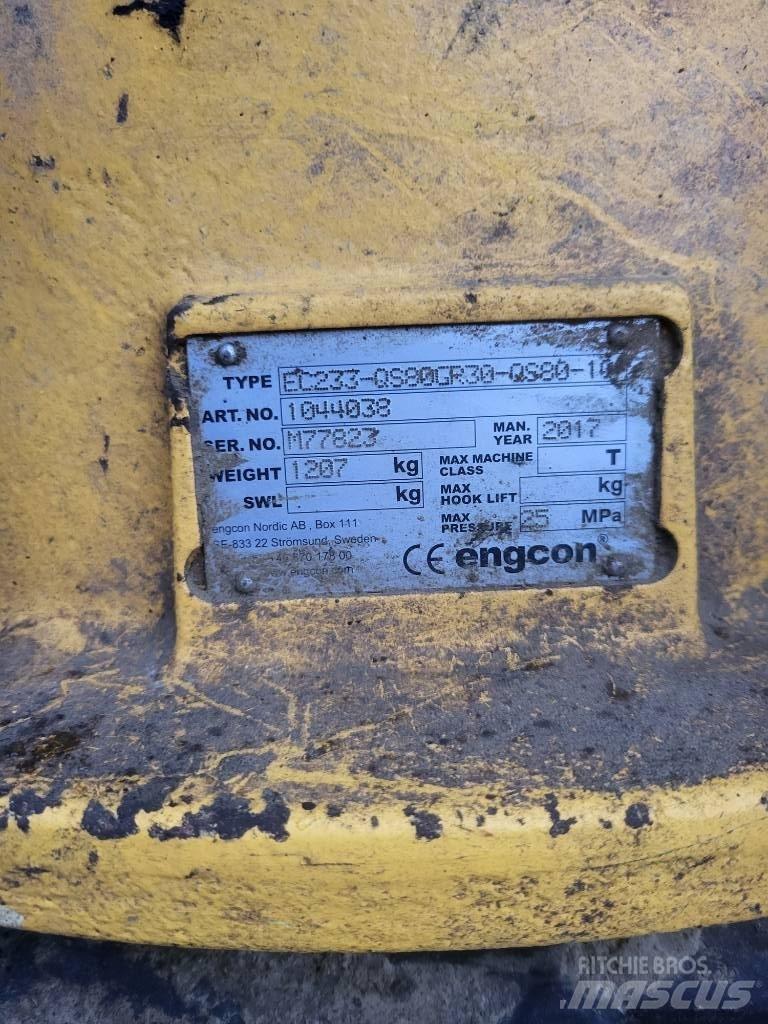 CASE CX 300 D Εκσκαφείς με ερπύστριες
