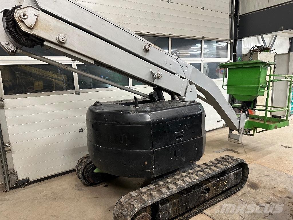 Hitachi HX 64 B Ανυψωτήρες με τηλεσκοπικό βραχίονα