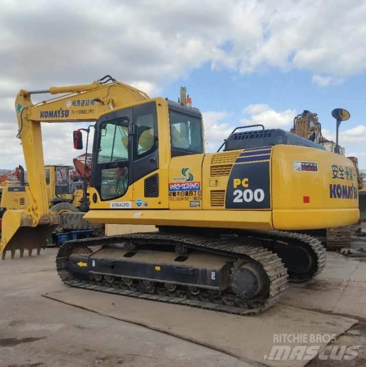 Komatsu pc220-8 Εκσκαφείς με ερπύστριες