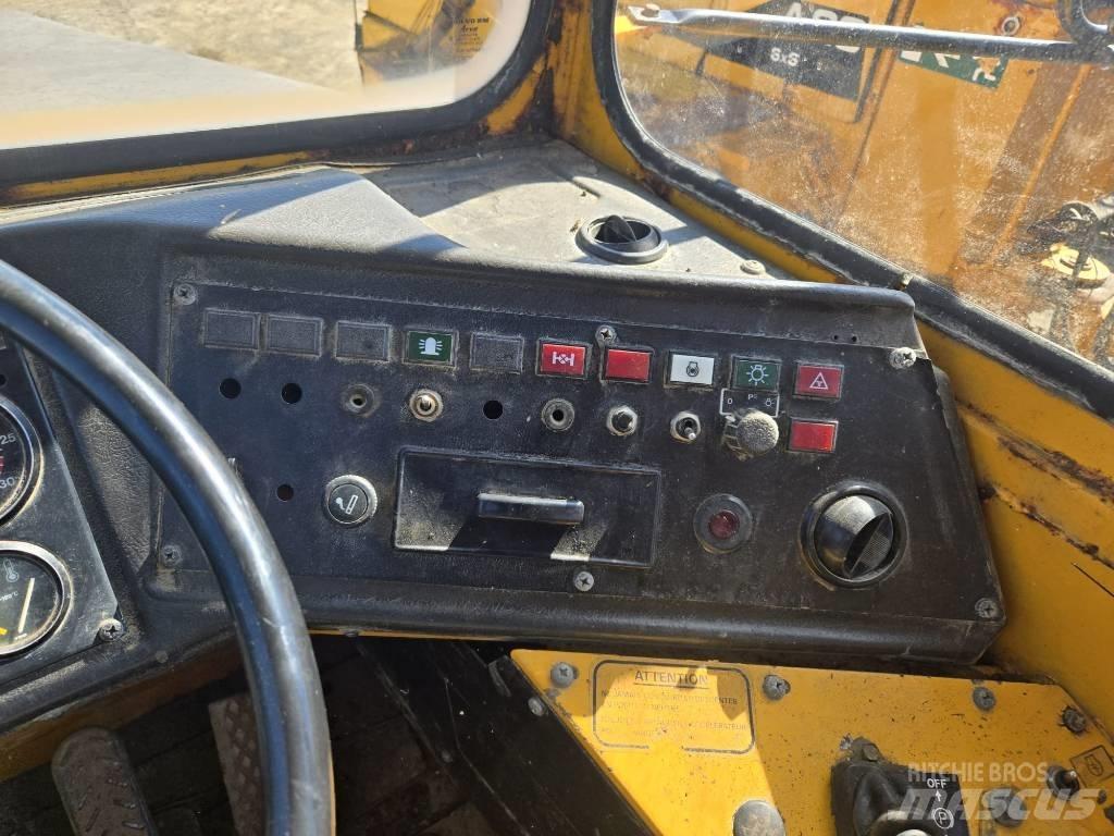 Volvo BM A 25 Σπαστό Dump Truck ADT