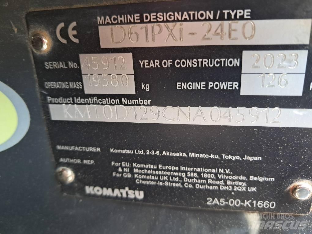 Komatsu D61PXI-24E0 Μπουλντόζες με ερπύστριες