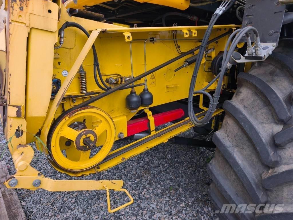 New Holland CS 6080 Θεριζοαλωνιστικές μηχανές