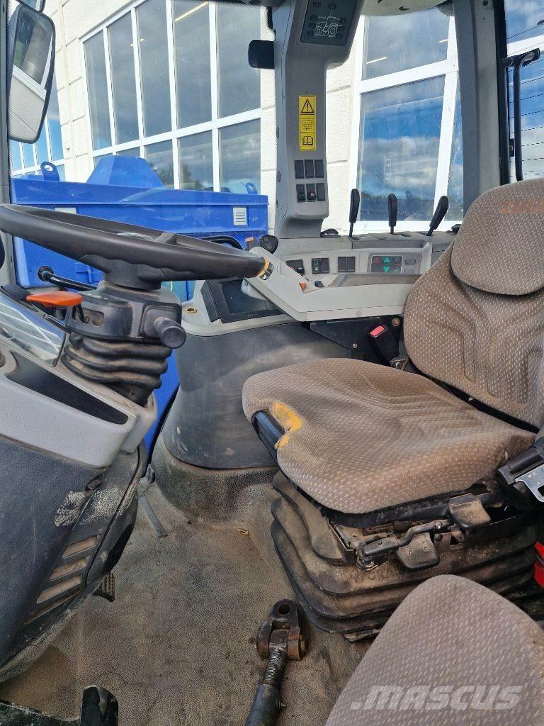 CLAAS Arion 640 Τρακτέρ