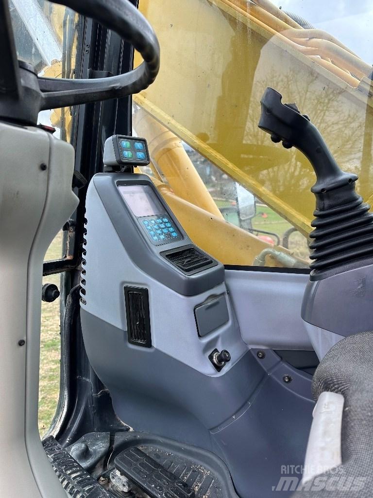 Komatsu PW 160-7E0 Εκσκαφείς με τροχούς - λάστιχα
