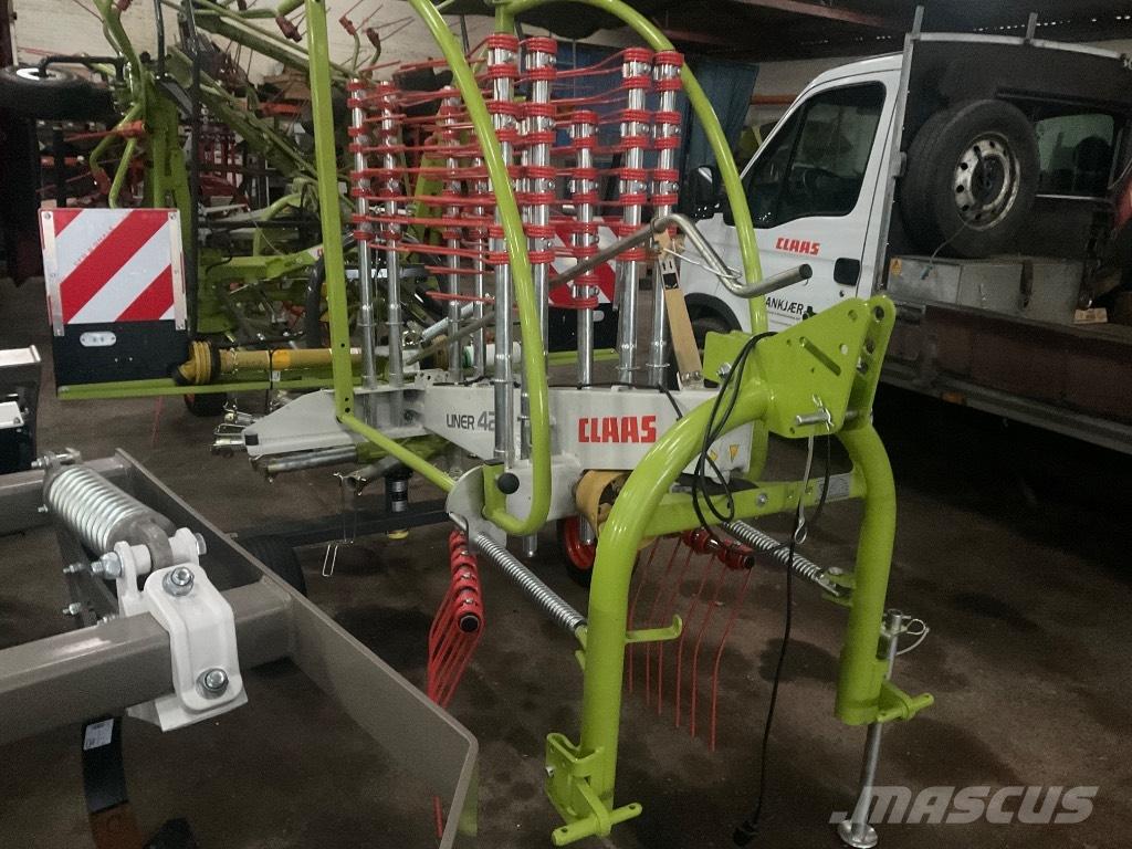 CLAAS Liner 420 Τσουγκράνες και χορτοξηραντικές μηχανές