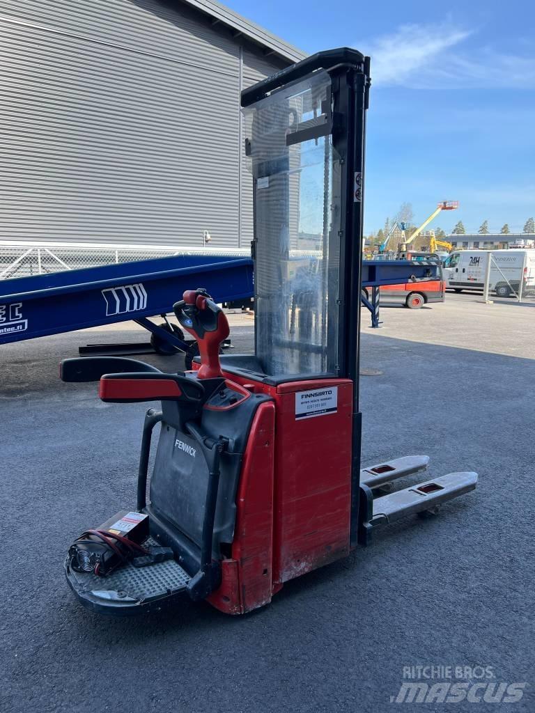 Linde L16AP Ηλεκτρικά παλετοφόρα με ιστό
