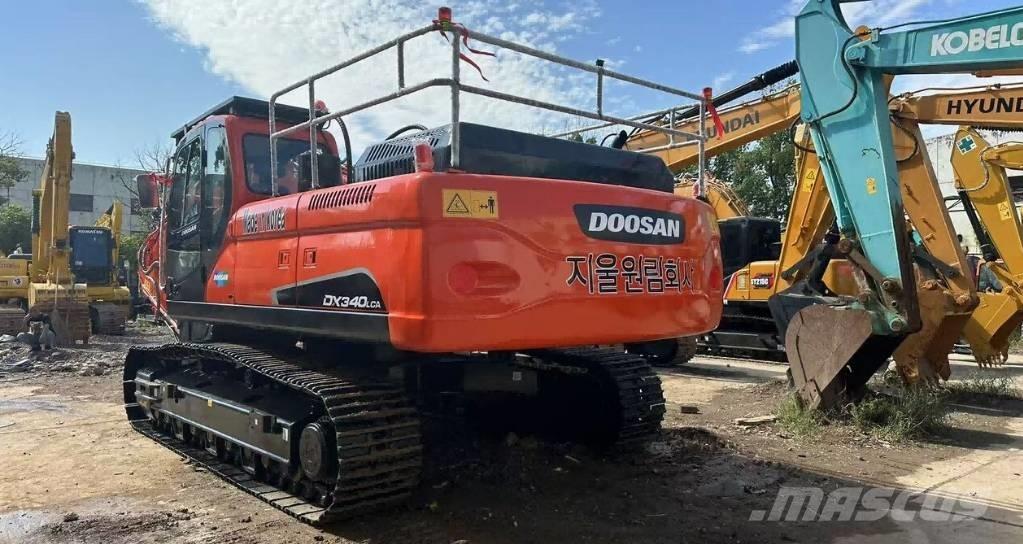 Doosan DX340 Εκσκαφείς με ερπύστριες