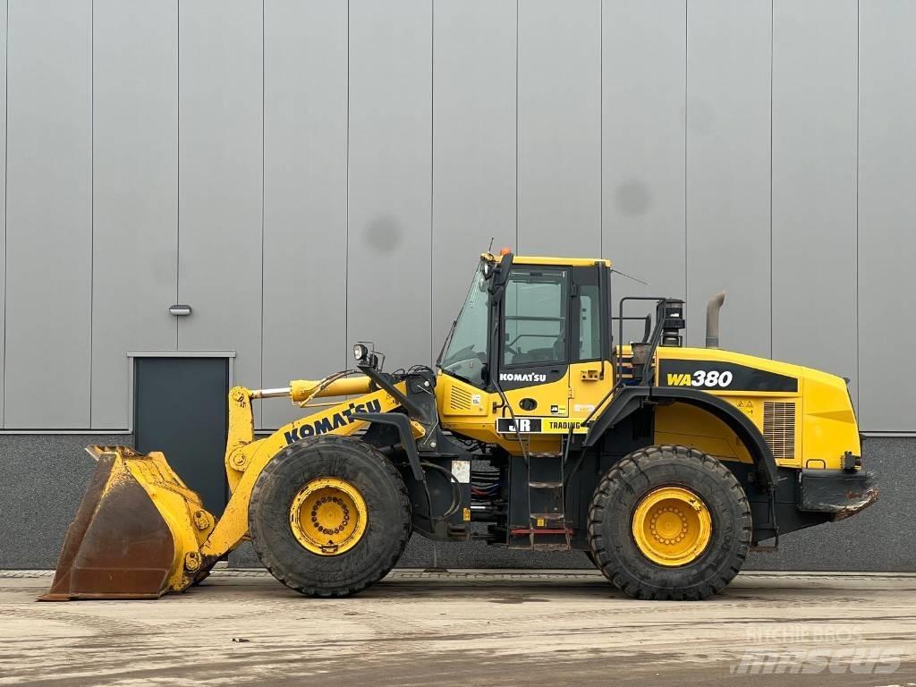 Komatsu WA 380-7 Φορτωτές με λάστιχα (Τροχοφόροι)