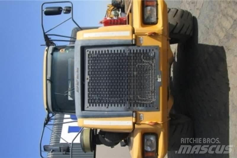 Bell B30D Σπαστό Dump Truck ADT