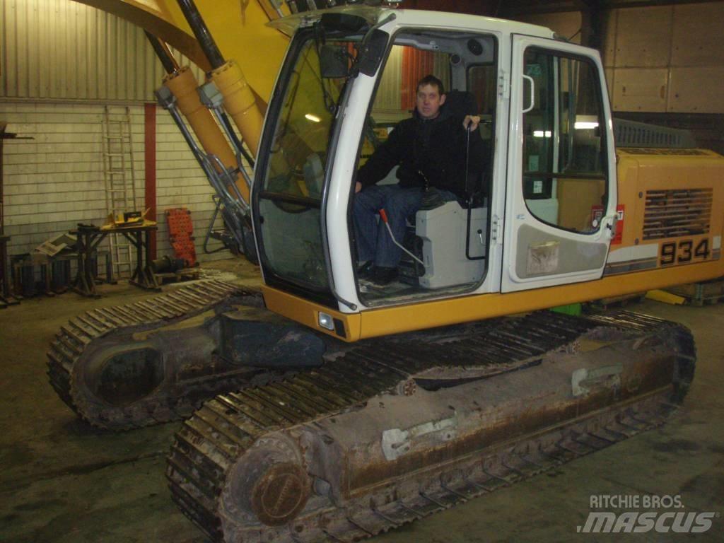 Liebherr 934 Εκσκαφείς με ερπύστριες