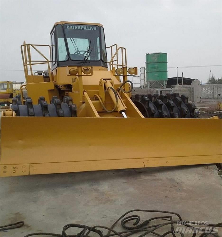 CAT 815 B Κύλινδροι συμπίεσης εδάφους