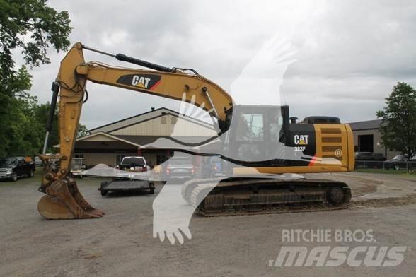 CAT 323FL Εκσκαφείς με ερπύστριες