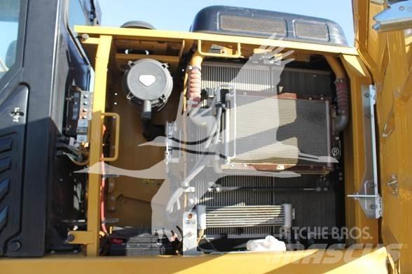 CAT 323FL Εκσκαφείς με ερπύστριες
