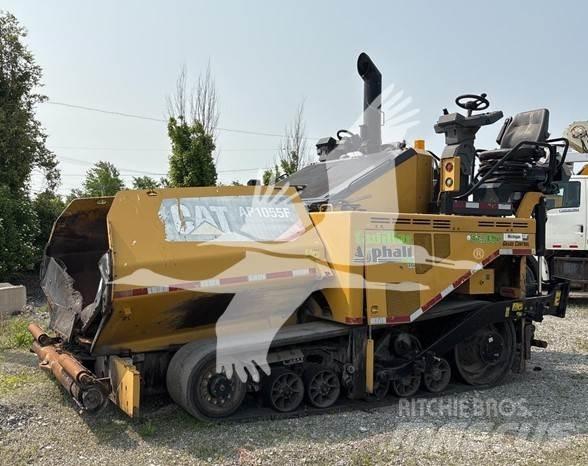 CAT AP-1055F Επίστρωση ασφάλτου