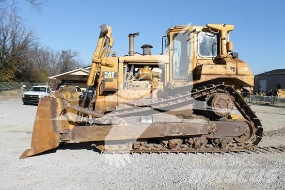 CAT D8N Μπουλντόζες με ερπύστριες