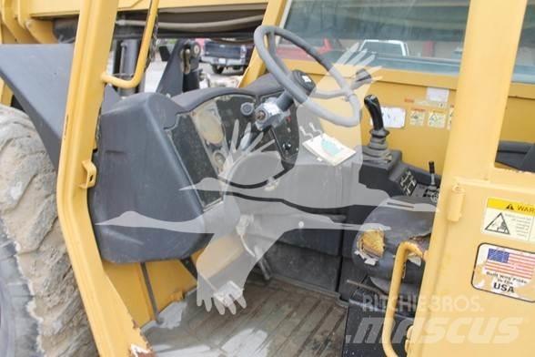 CAT TL1055 Τηλεσκοπικοί ανυψωτές