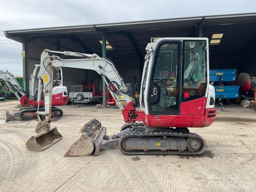 Takeuchi TB 230 Εκσκαφάκι (διαβολάκι) < 7t