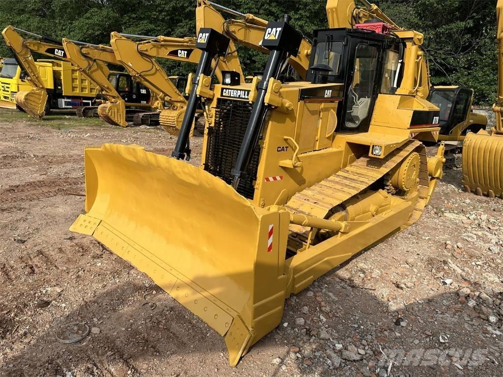 CAT D 7 R Μπουλντόζες με ερπύστριες