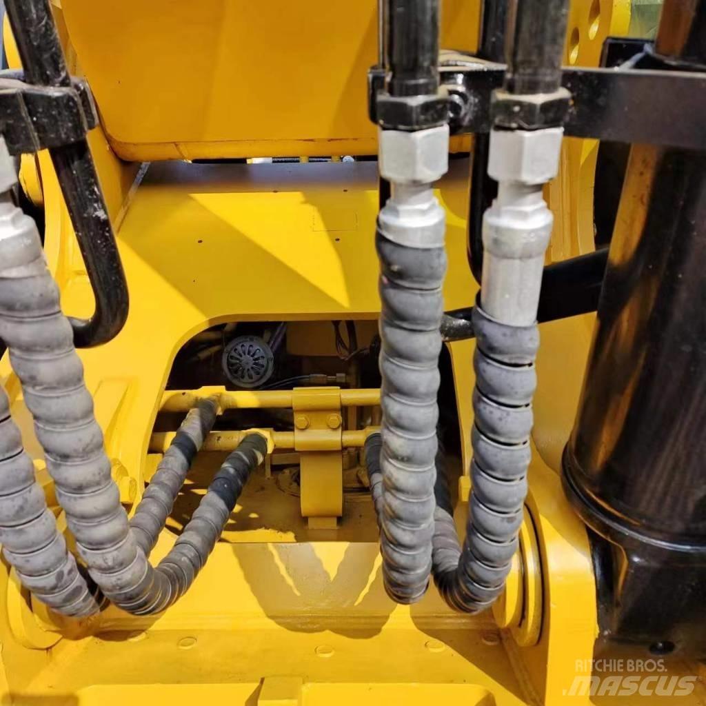 CAT 329 D Εκσκαφείς με ερπύστριες