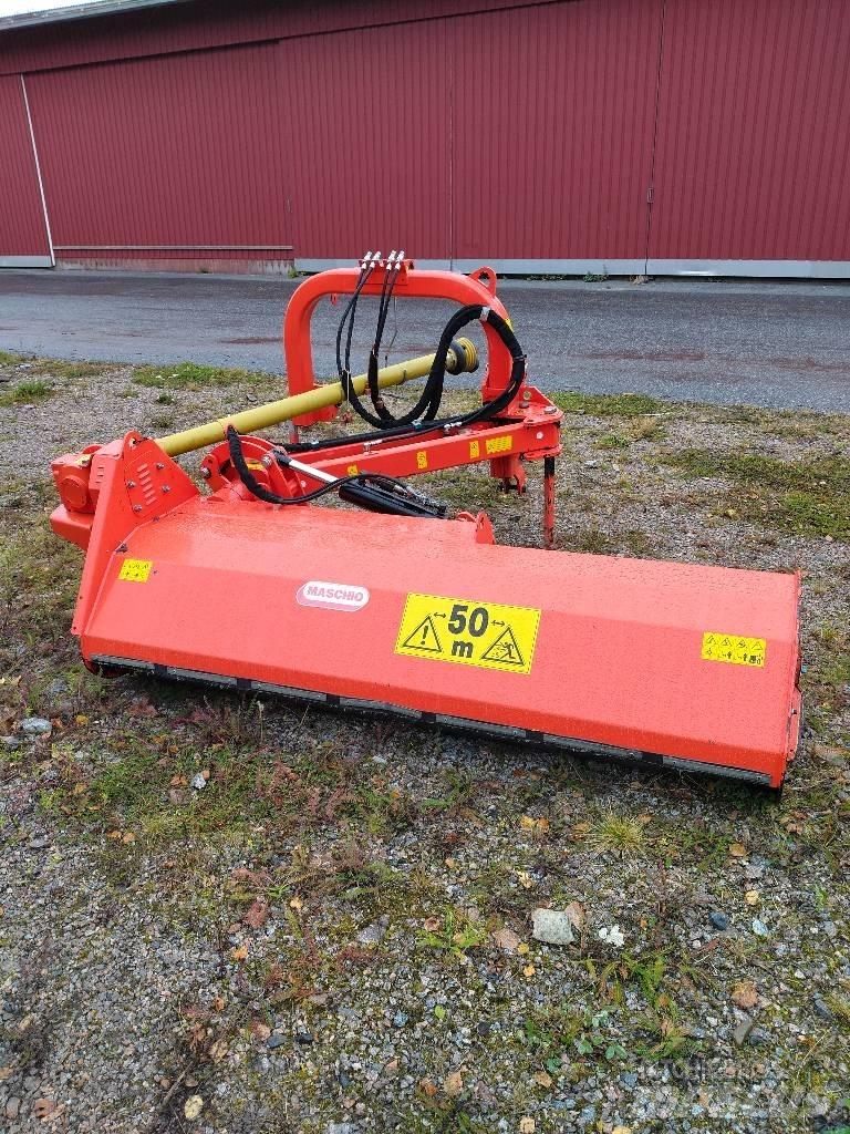 Maschio Giraffa 210 Χορτοκοπτικά και κορυφολόγοι βοσκοτόπων
