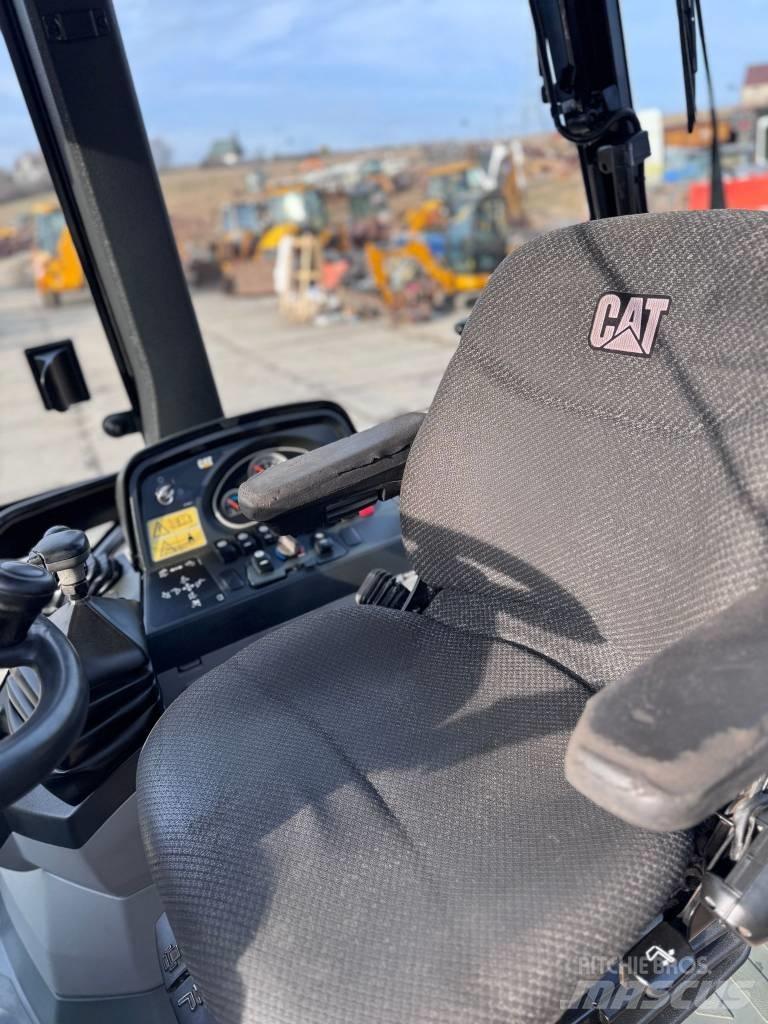 CAT 428 E Εκσκαφείς Φορτωτές τύπου JCB