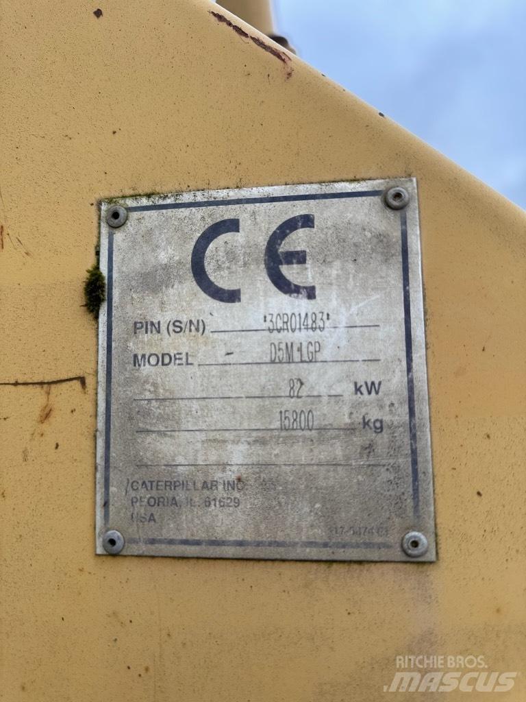 CAT D 5 M LGP Μπουλντόζες με ερπύστριες