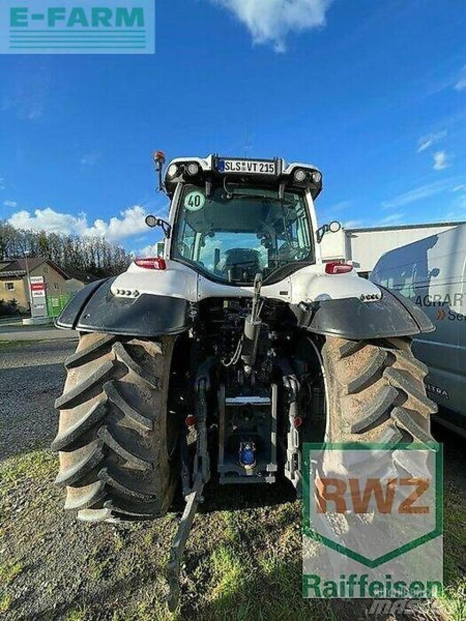 Valtra t215d Τρακτέρ