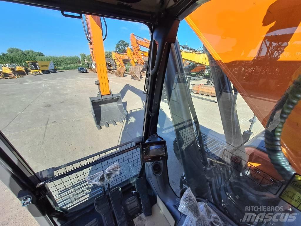 Develon DX300LC-7M Εκσκαφείς με ερπύστριες