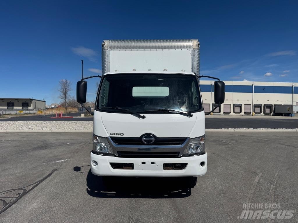 Hino 155 Κλούβες με συρόμενες πόρτες