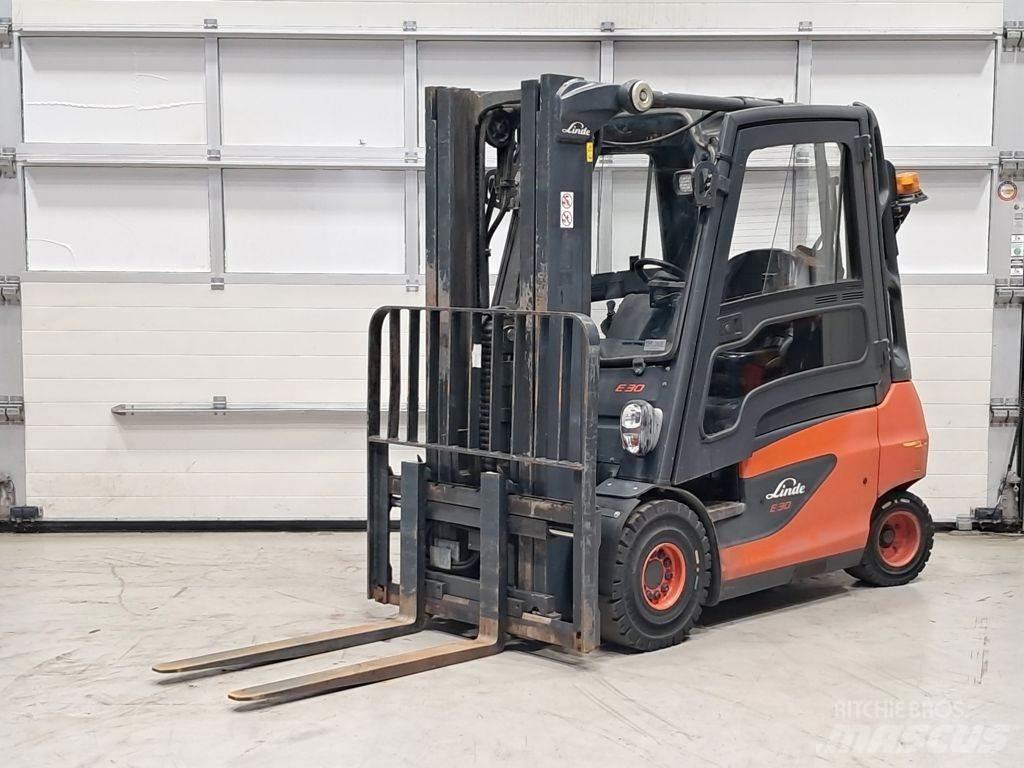 Linde E30-01 Ηλεκτρικά περονοφόρα ανυψωτικά κλαρκ