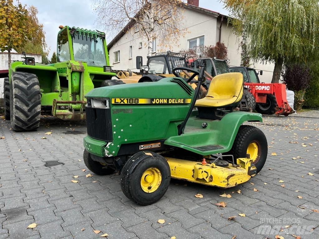 John Deere LX 188 Χορτοκοπτικά με καθιστό χειριστή