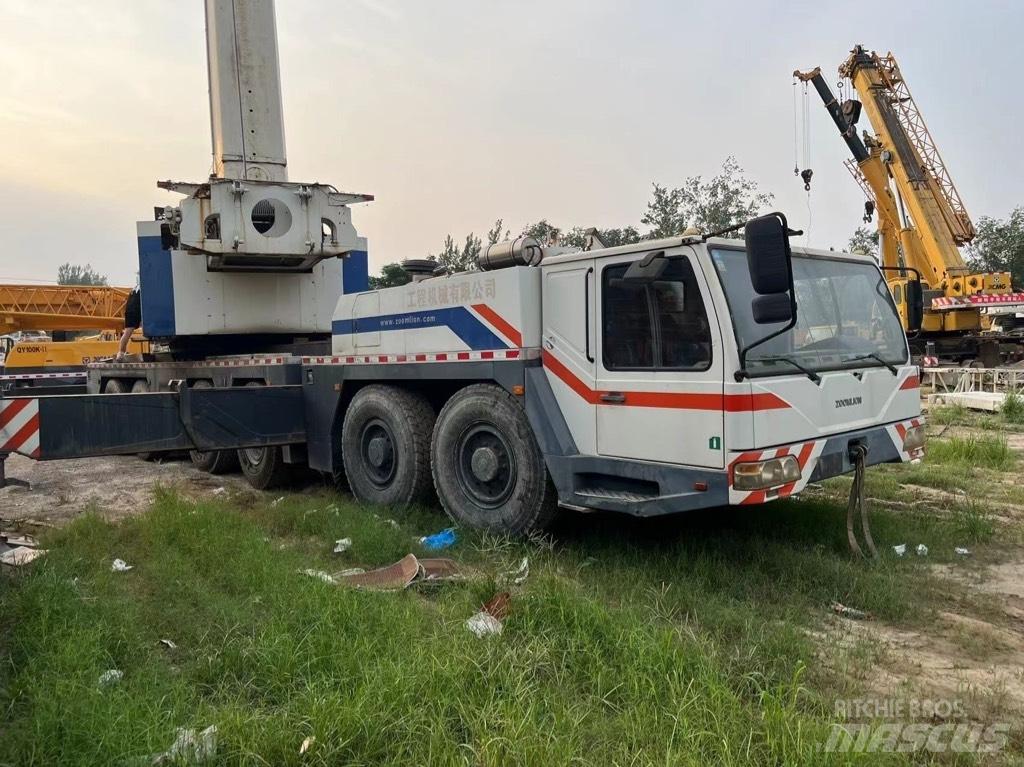 Zoomlion QAY220V Γερανοί παντός εδάφους