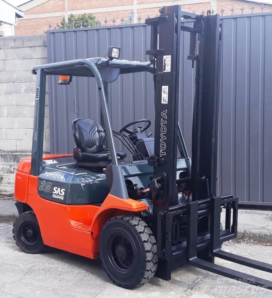 Toyota 02 7 FDF 25 Πετρελαιοκίνητα Κλαρκ