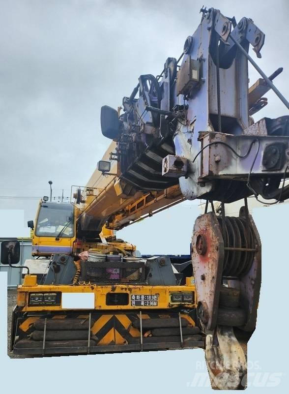 Tadano TR500M-3 Γερανοί ανώμαλου εδάφους