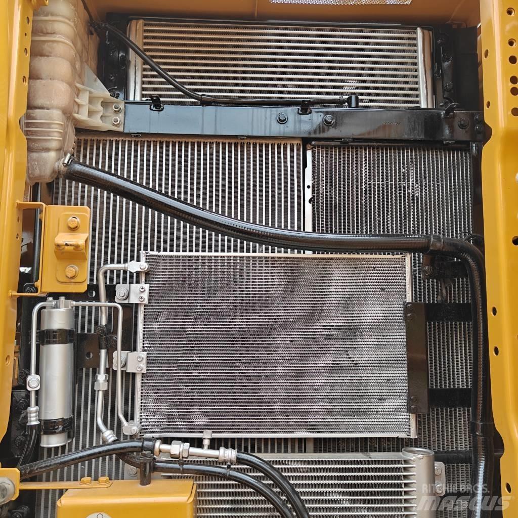 CAT 320 Εκσκαφείς με ερπύστριες
