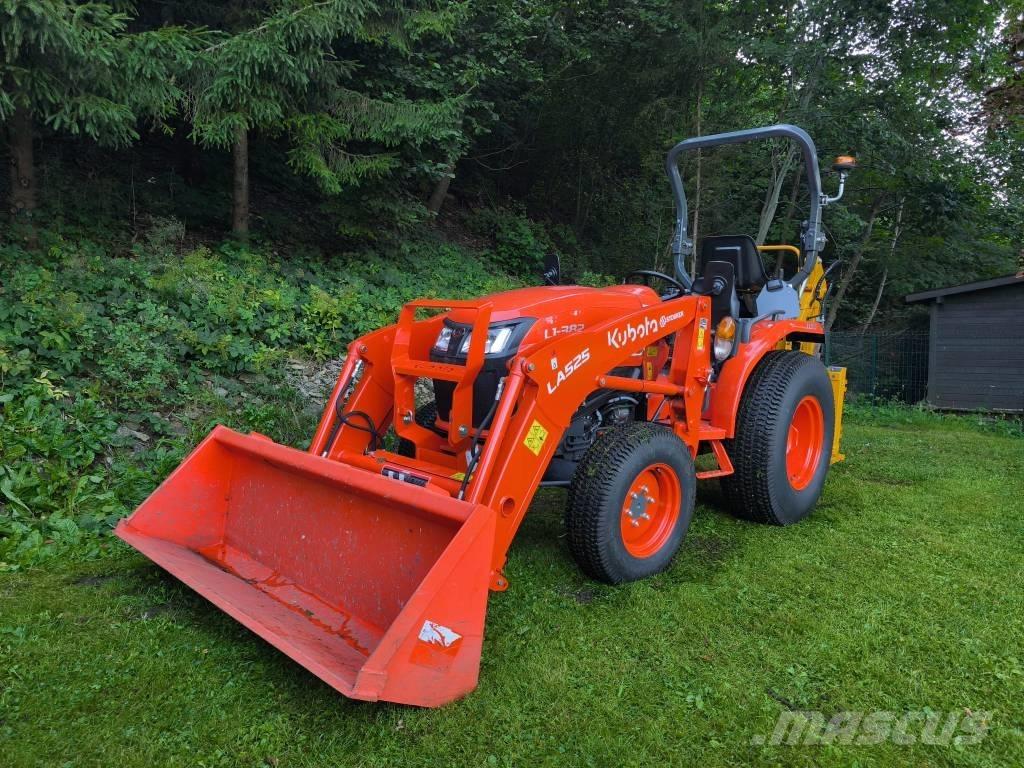 Kubota L1-382 HST Τρακτέρ