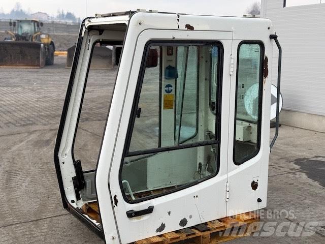 Liebherr R 944 B CAB Καμπίνες και εσωτερικό