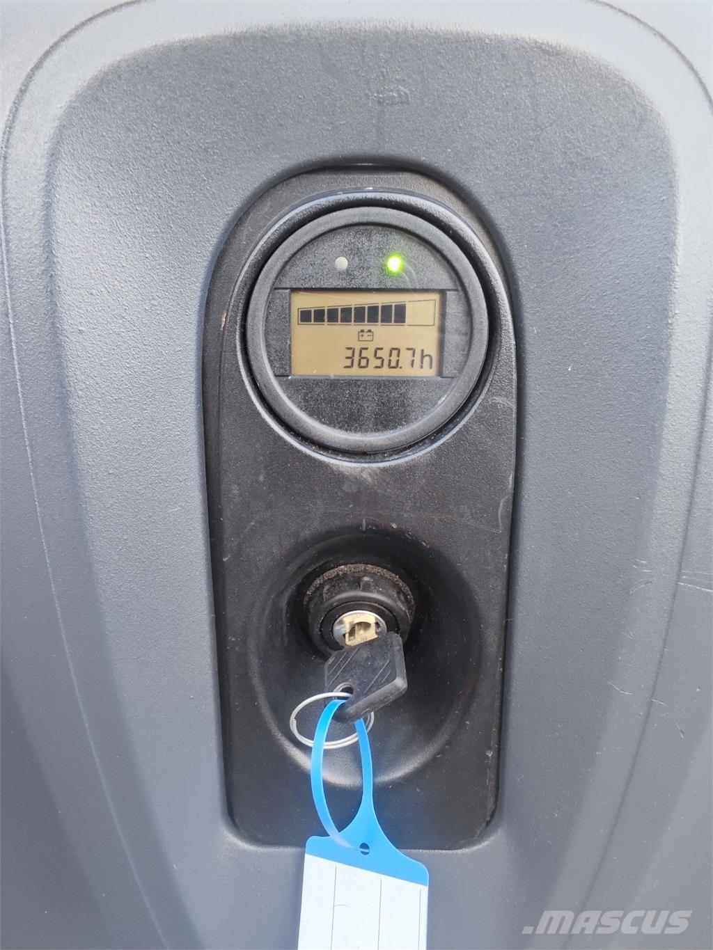 Linde L 12 Ηλεκτρικά παλετοφόρα με ιστό