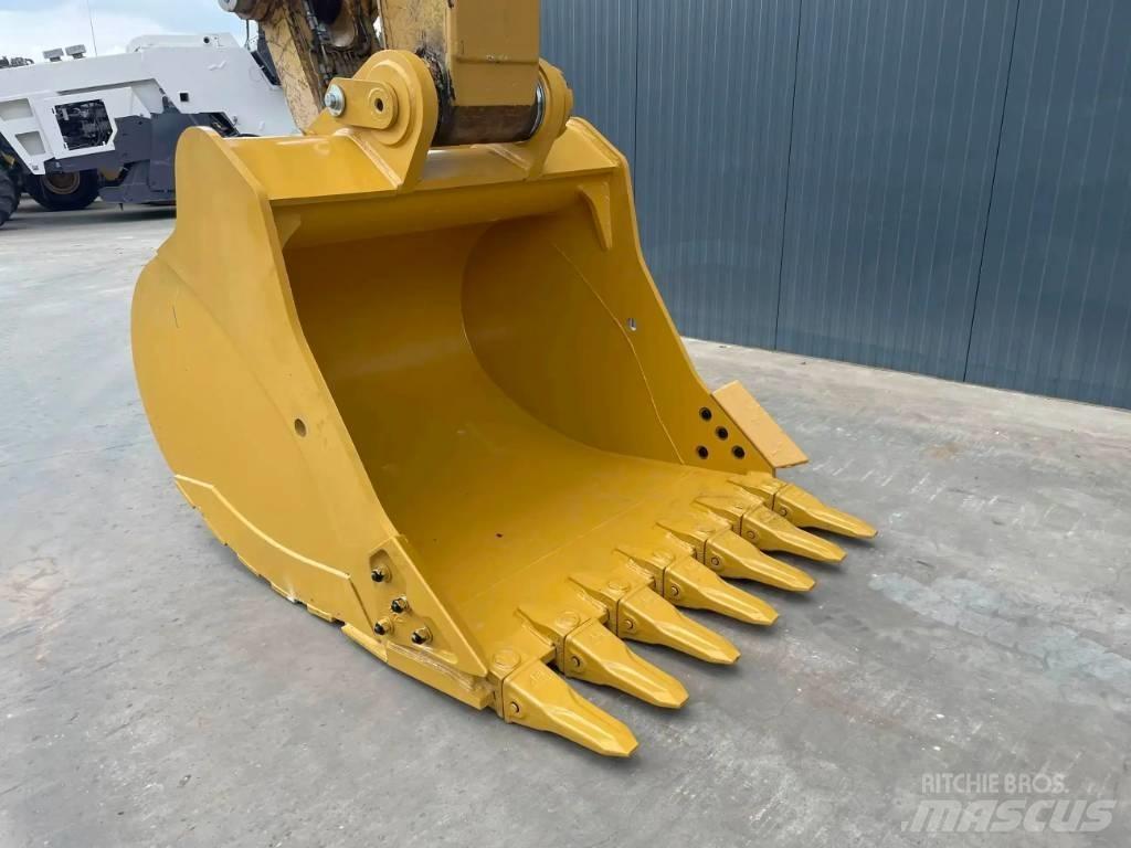 CAT 350 - UB Κουβάδες