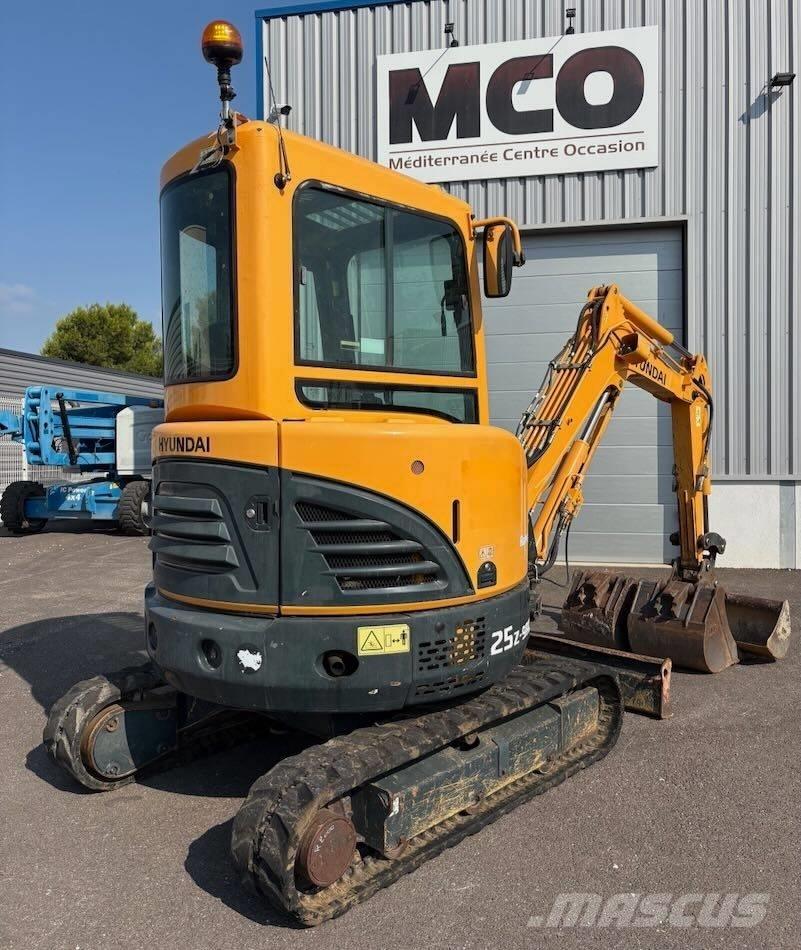 Hyundai R25Z-9 AK Εκσκαφάκι (διαβολάκι) < 7t