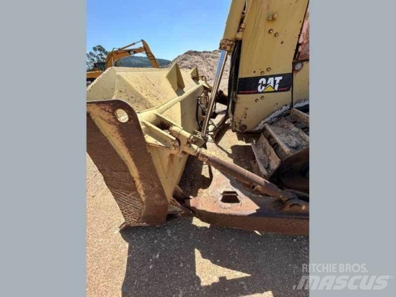 CAT D6H Μπουλντόζες με ερπύστριες
