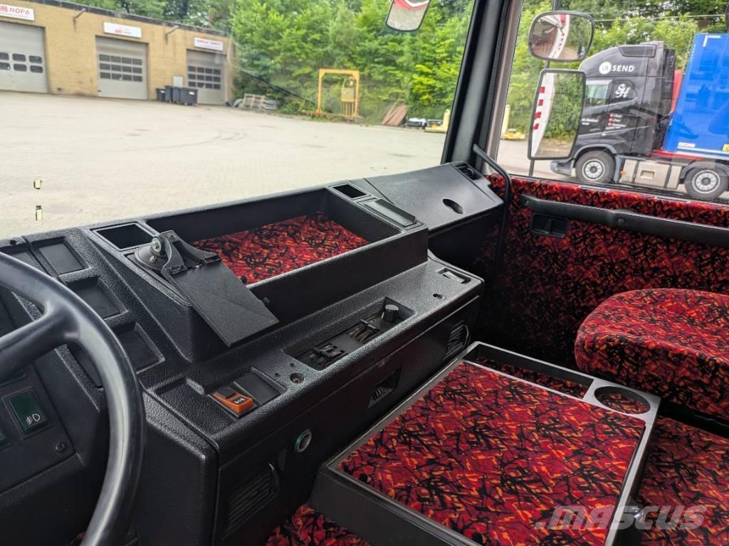 Volvo F 10 Φορτηγά Kαρότσα με ανοιγόμενα πλαϊνά