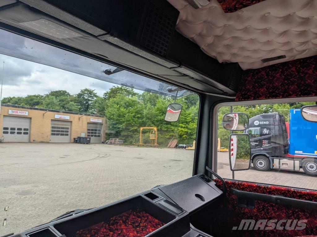 Volvo F 10 Φορτηγά Kαρότσα με ανοιγόμενα πλαϊνά
