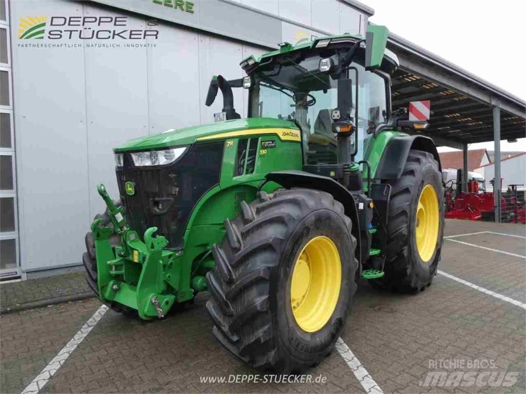 John Deere 7R 330 Τρακτέρ