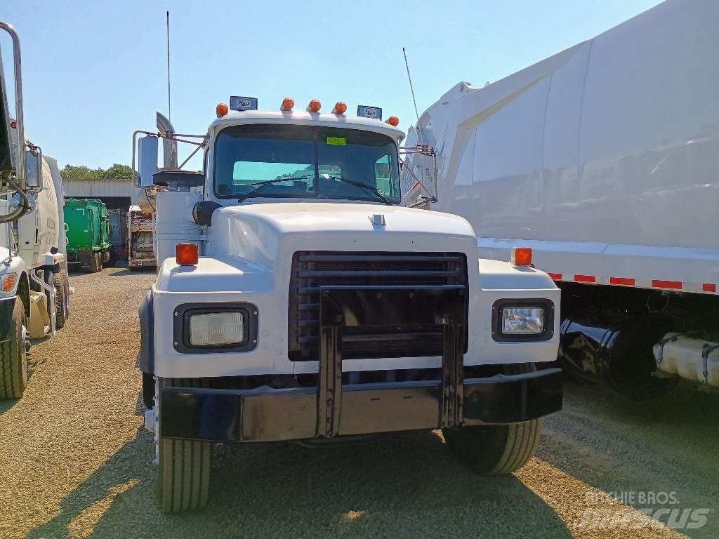 Mack RD 688 S Απορριμματοφόρα